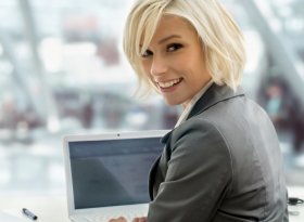 Benvenuti nel nostro sito web - RealNet e-business Suite